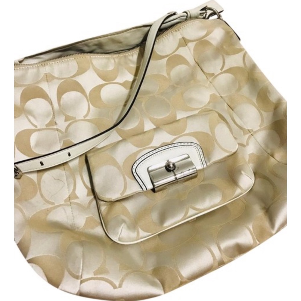 Coach shoulder bag